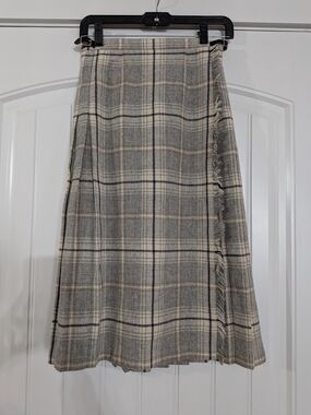 Laird-Portch Scottish New Wool Plaid Wrap Fringe Midi Skirt